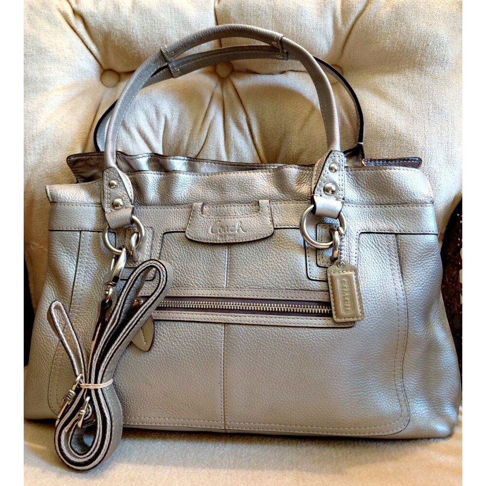 Coach Penelope Pewter Pebbled Leather Handbag Lavender Interior & Shoulder Strap